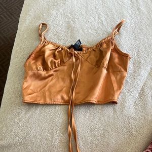 Forever 21 small V-neck cropped tank top